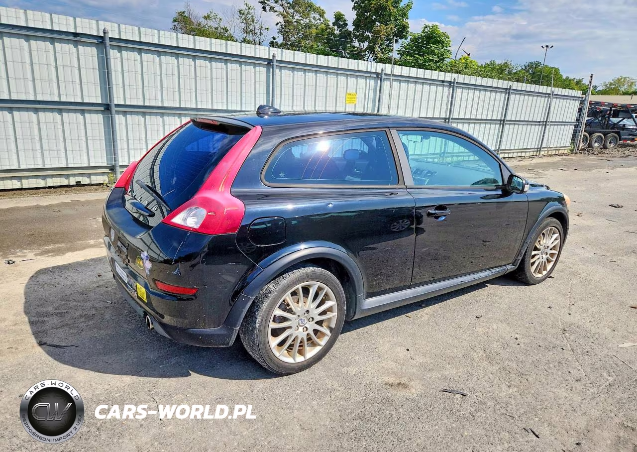 2011 Volvo C30 T5 VIN:YV1672MK2B2210159 - 3