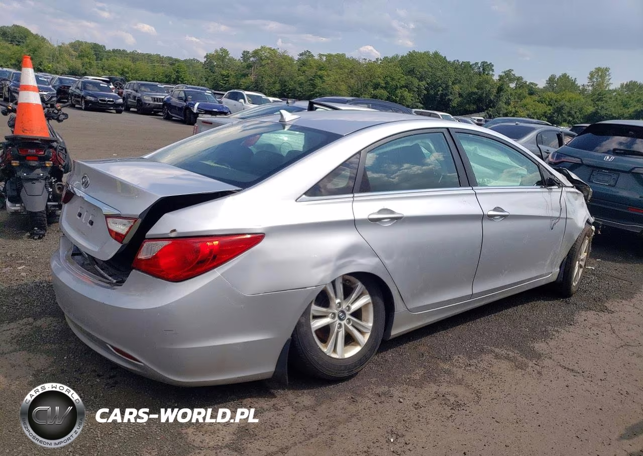 2011 Hyundai Sonata Gls VIN:5NPEB4AC8BH269983 - 3