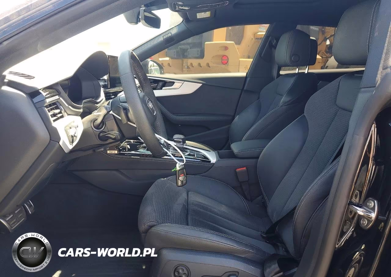 2024 Audi A5 Prestige 45 VIN:WAUEACF50RA065863 - 7