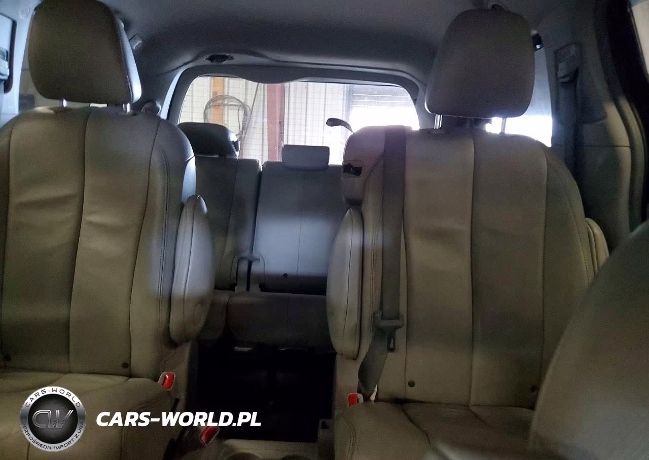 2014 Toyota Sienna Xle 8-Passenger VIN:5TDYK3DC5ES490541 - 10