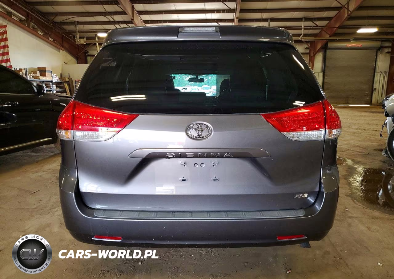 2014 Toyota Sienna Xle 8-Passenger VIN:5TDYK3DC5ES490541 - 6
