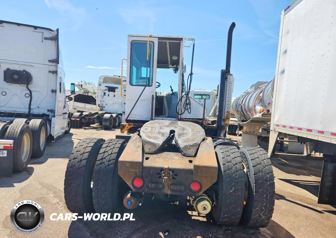 2008 Kalmar 4X2 Yard Truck VIN:321375 - 6