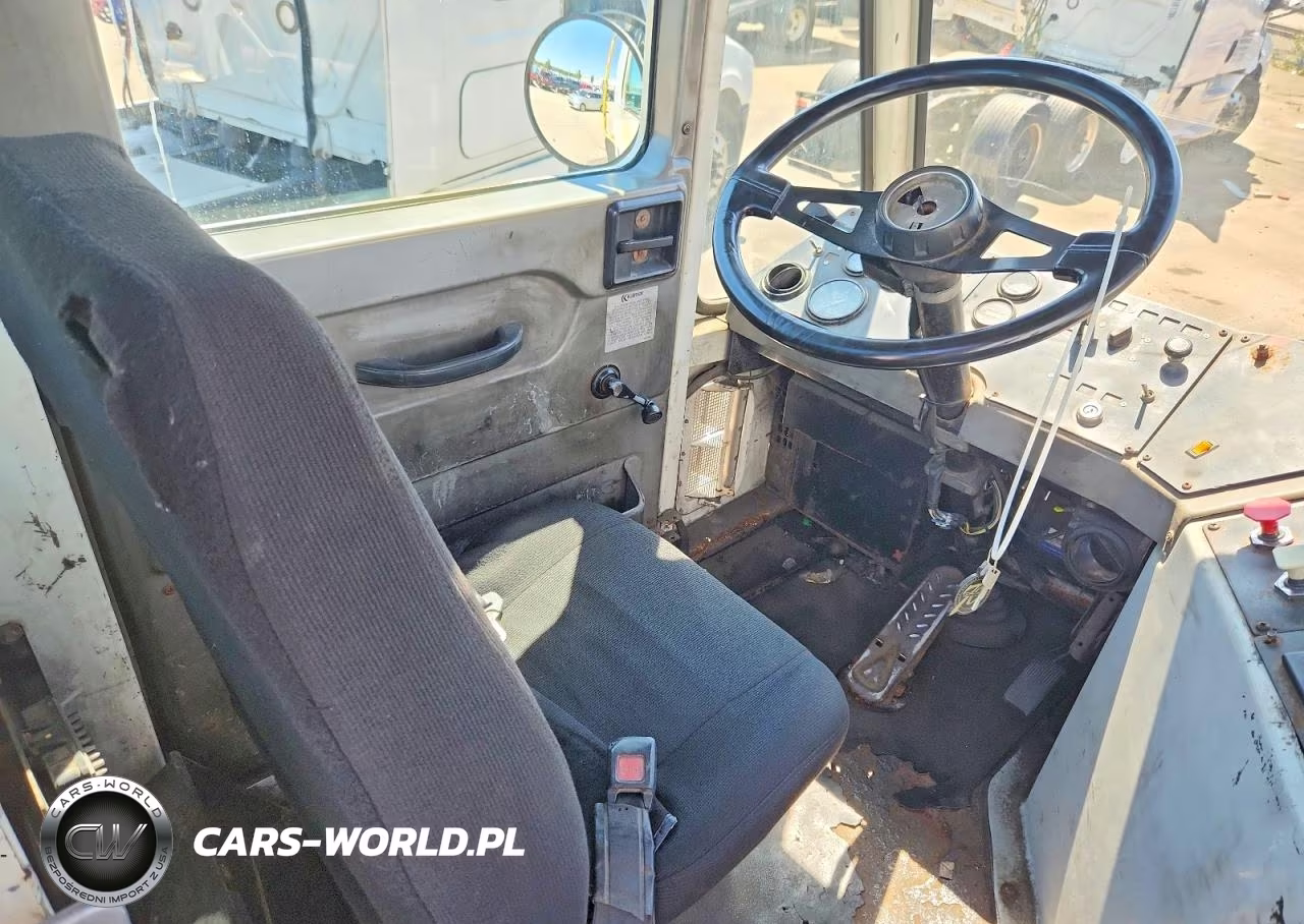 2008 Kalmar 4X2 Yard Truck VIN:321375 - 7