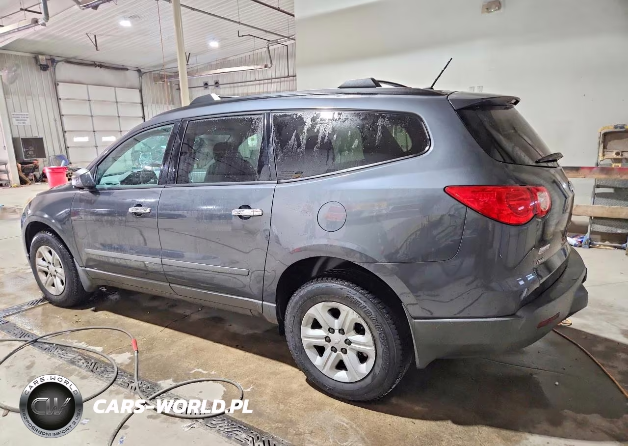 2011 Chevrolet Traverse Ls VIN:1GNKVEEDXBJ333264 - 2