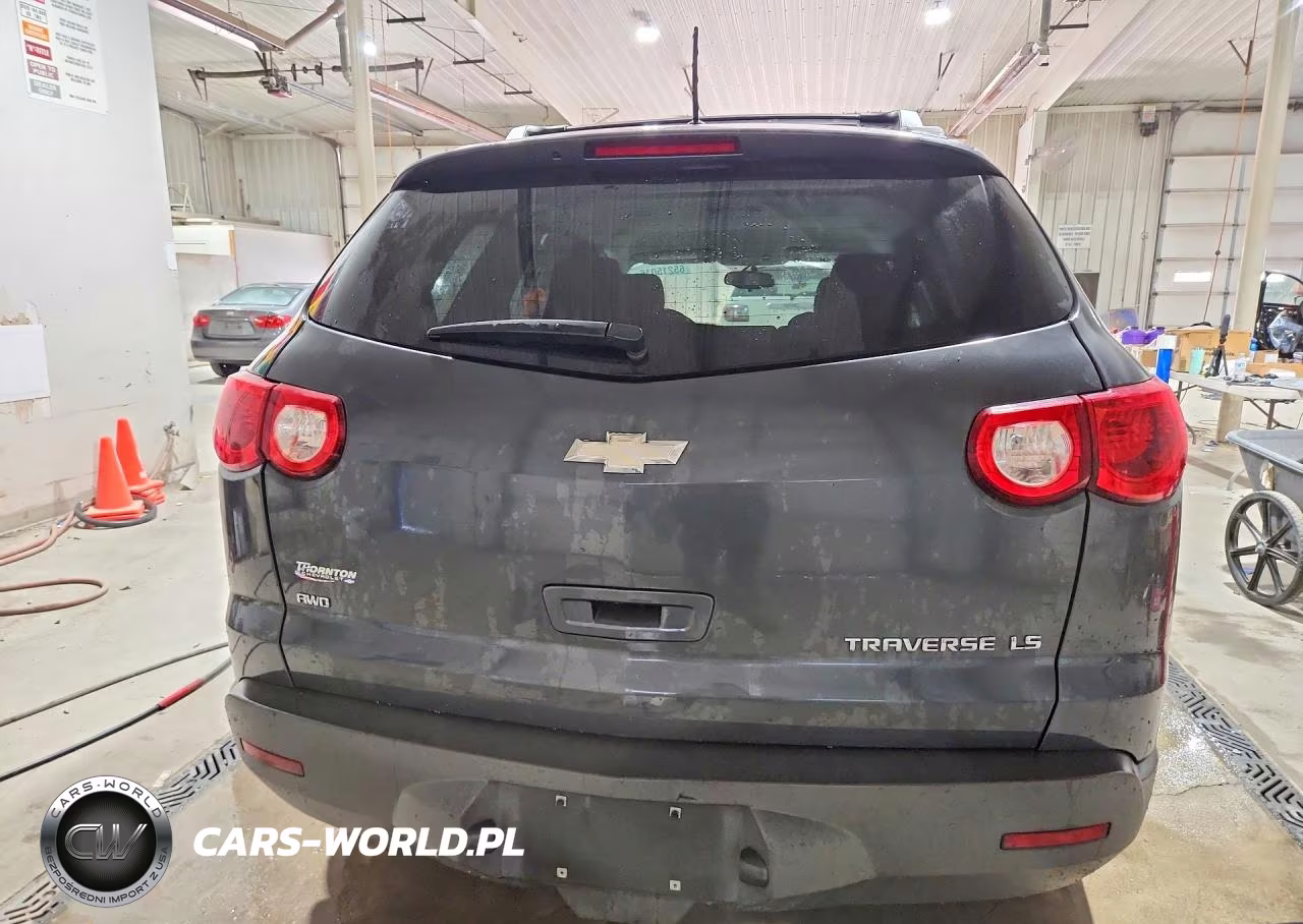 2011 Chevrolet Traverse Ls VIN:1GNKVEEDXBJ333264 - 6