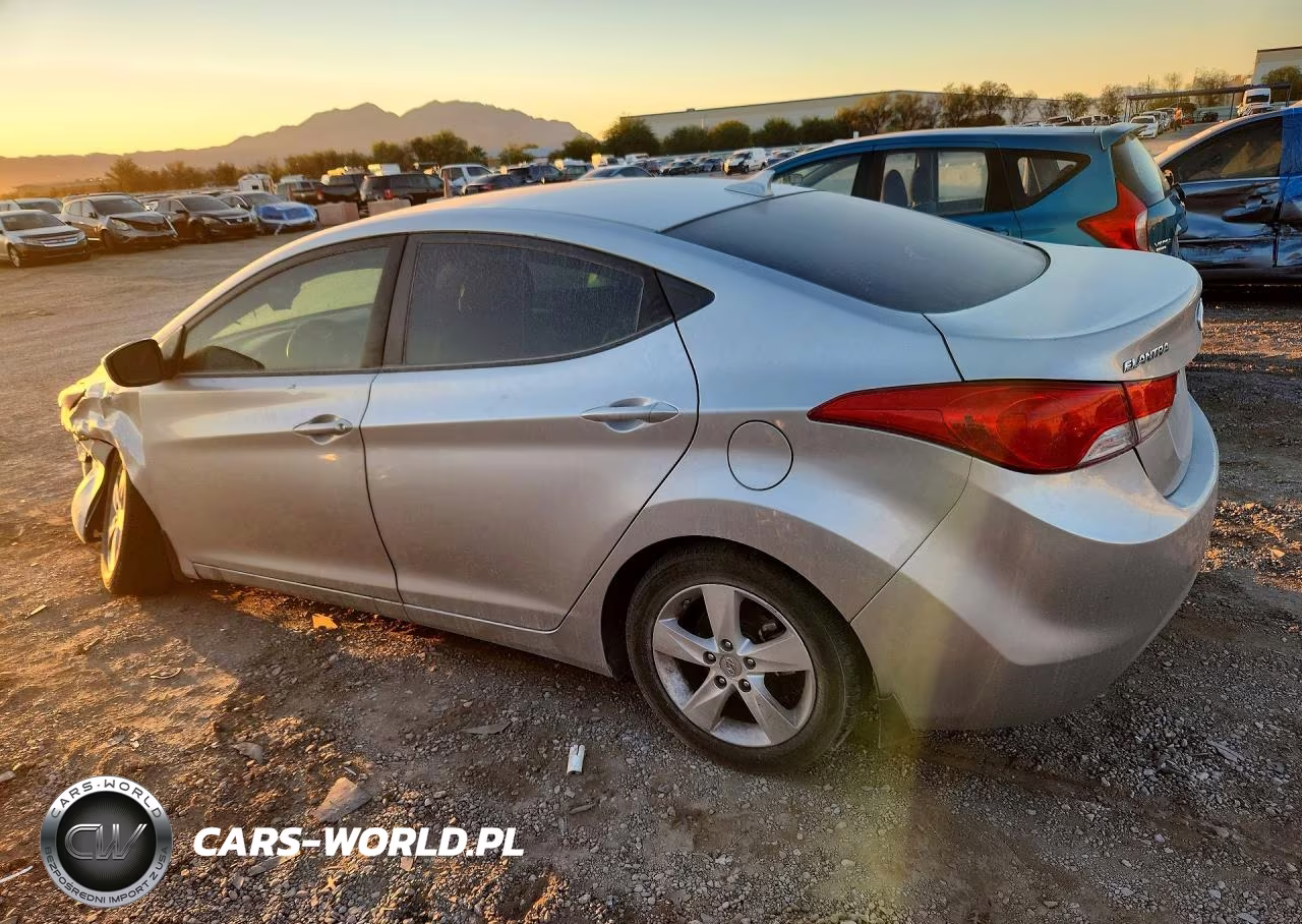 2013 Hyundai Elantra Gls VIN:5NPDH4AE3DH301947 - 2