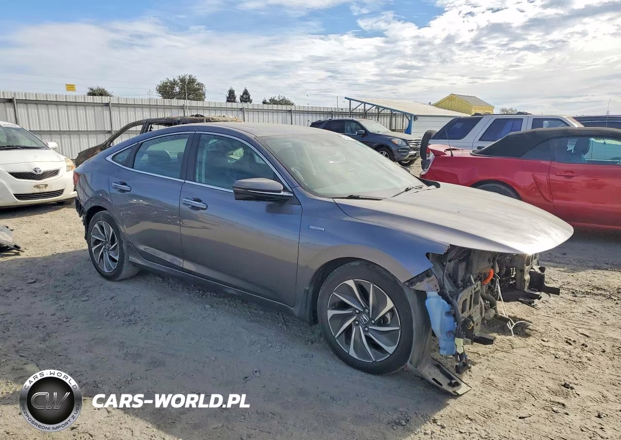 2020 Honda Insight Touring VIN:19XZE4F99LE003013 - 4