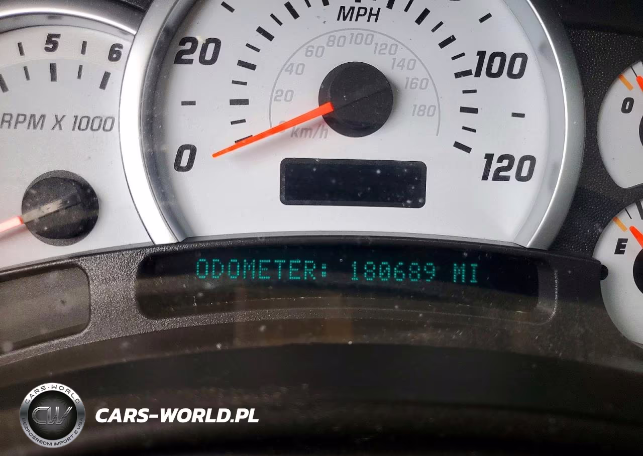 2004 Hummer H2 VIN:5GRGN23U34H121668 - 9