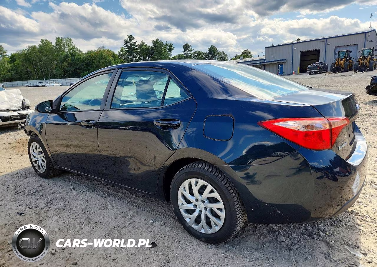 2017 Toyota Corolla Le VIN:2T1BURHE0HC766555 - 2