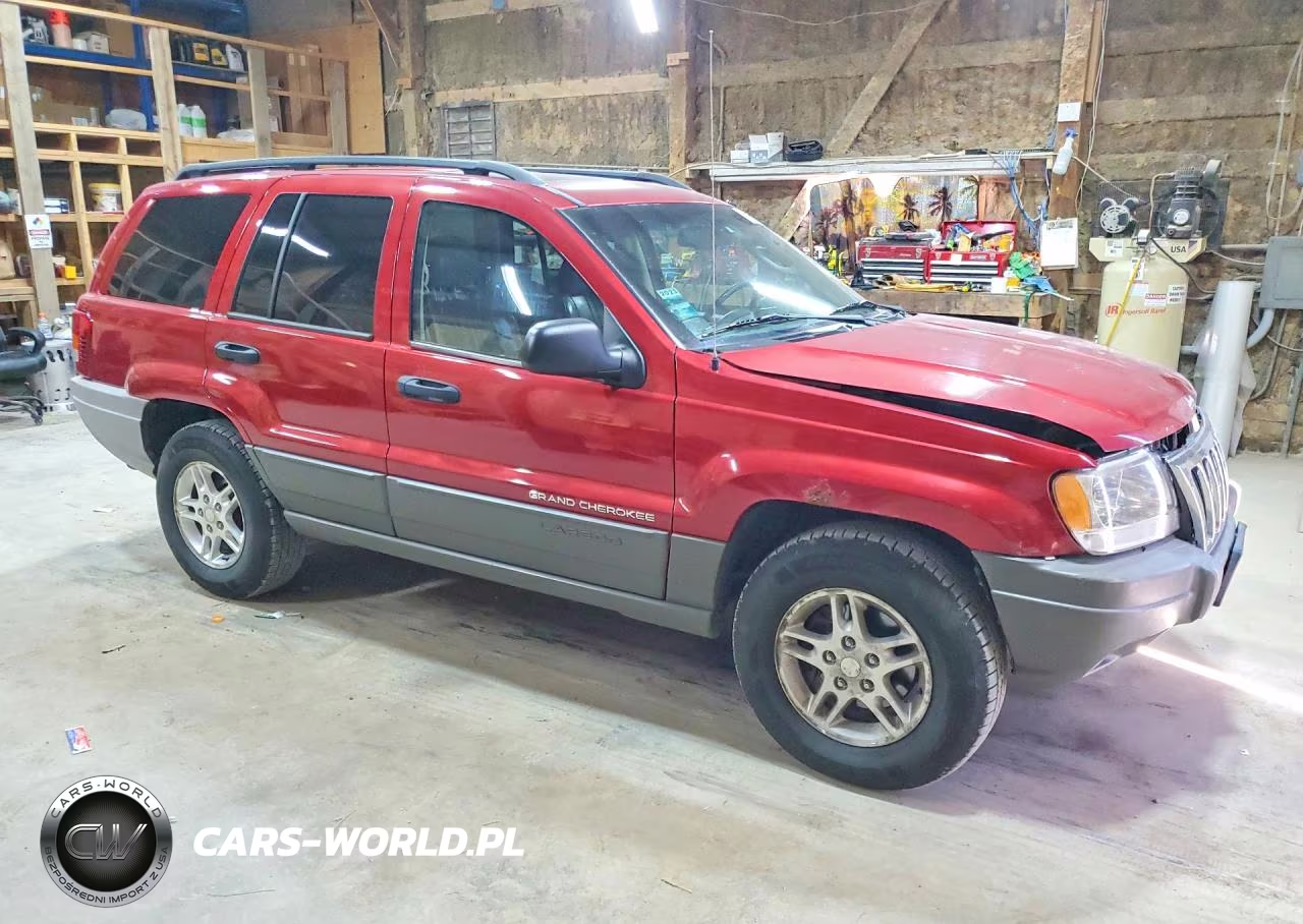2002 Jeep Grand Cherokee Laredo VIN:1J4GW48S42C136220 - 4