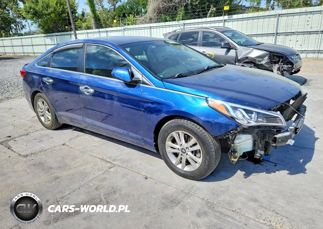 2016 Hyundai Sonata Se VIN:5NPE24AF0GH420865 - 4