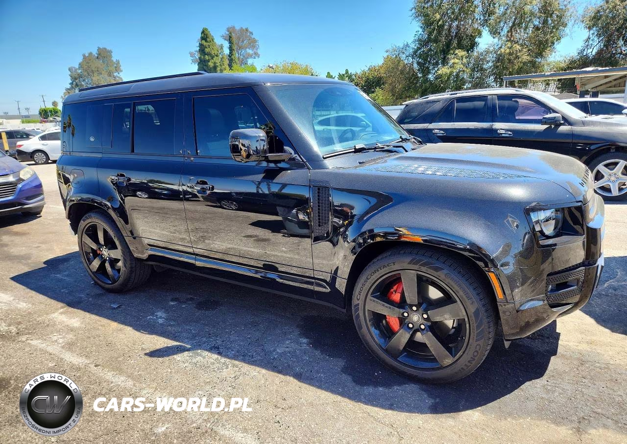2023 Land Rover Defender 110 X VIN:SALEX7EU5P2150358 - 4