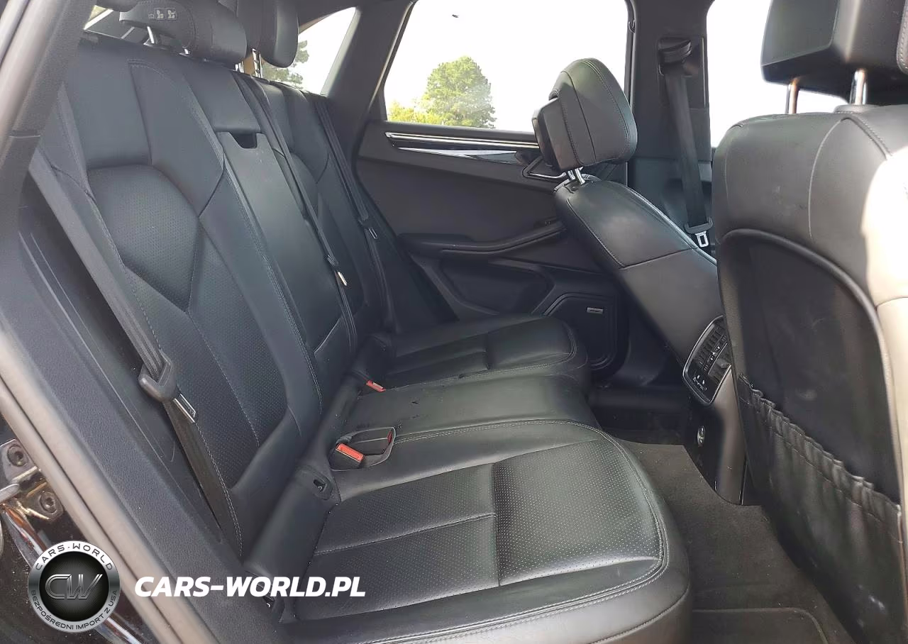 2019 Porsche Macan VIN:WP1AA2A5XKLB05801 - 10