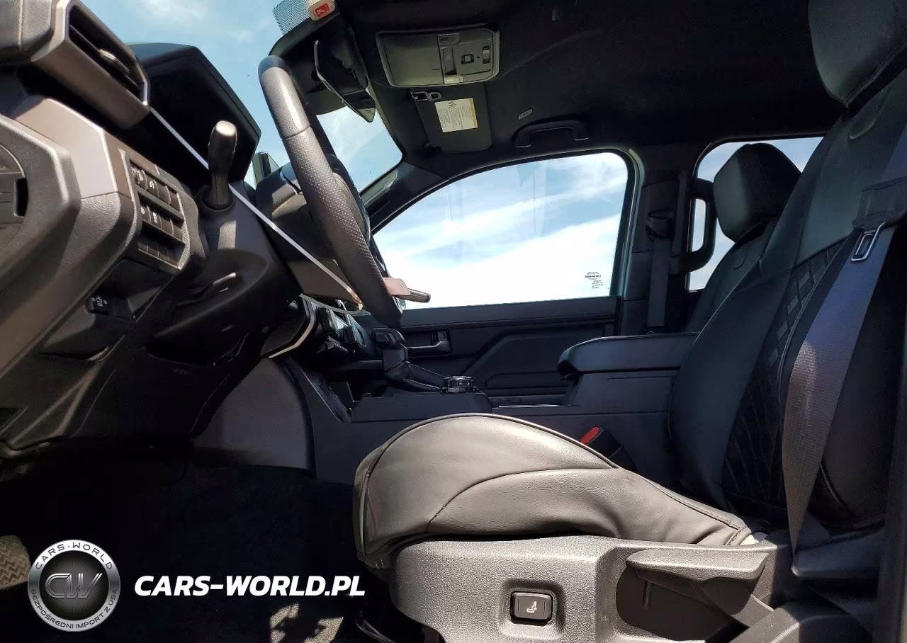 2024 Toyota Tacoma Trd Off-Road VIN:3TMLB5JN4RM015934 - 7