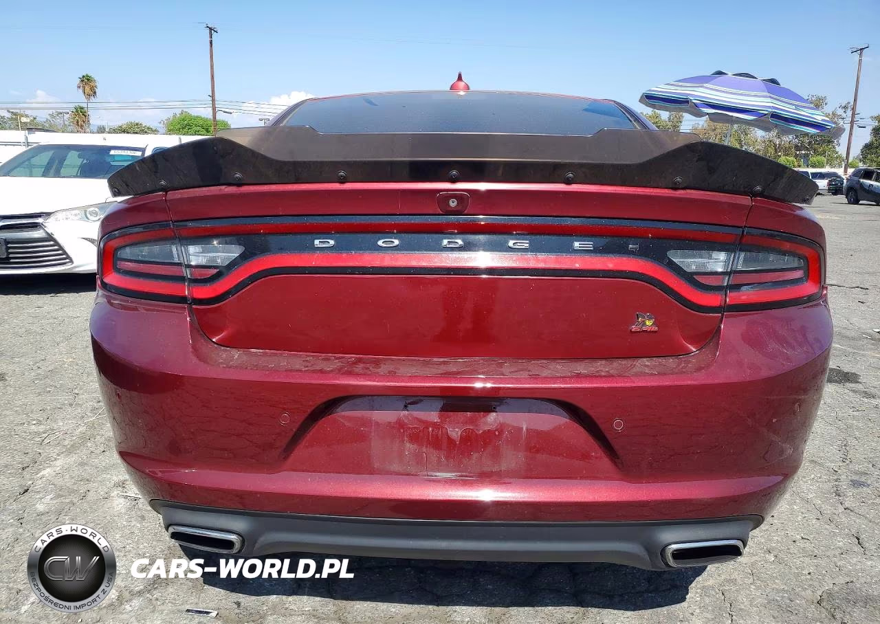 2018 Dodge Charger R-T 392 VIN:2C3CDXGJ7JH157146 - 6