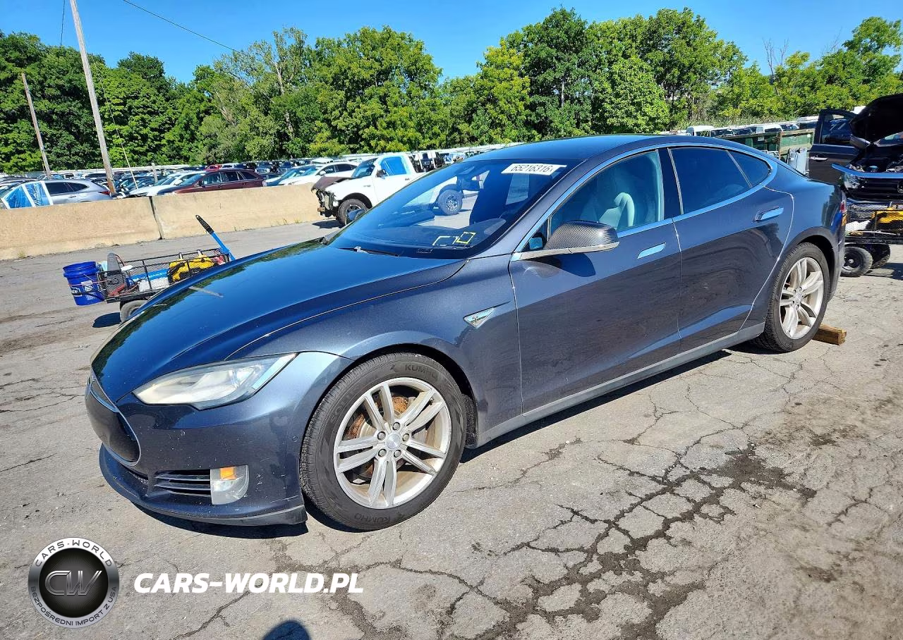 2015 Tesla Model S