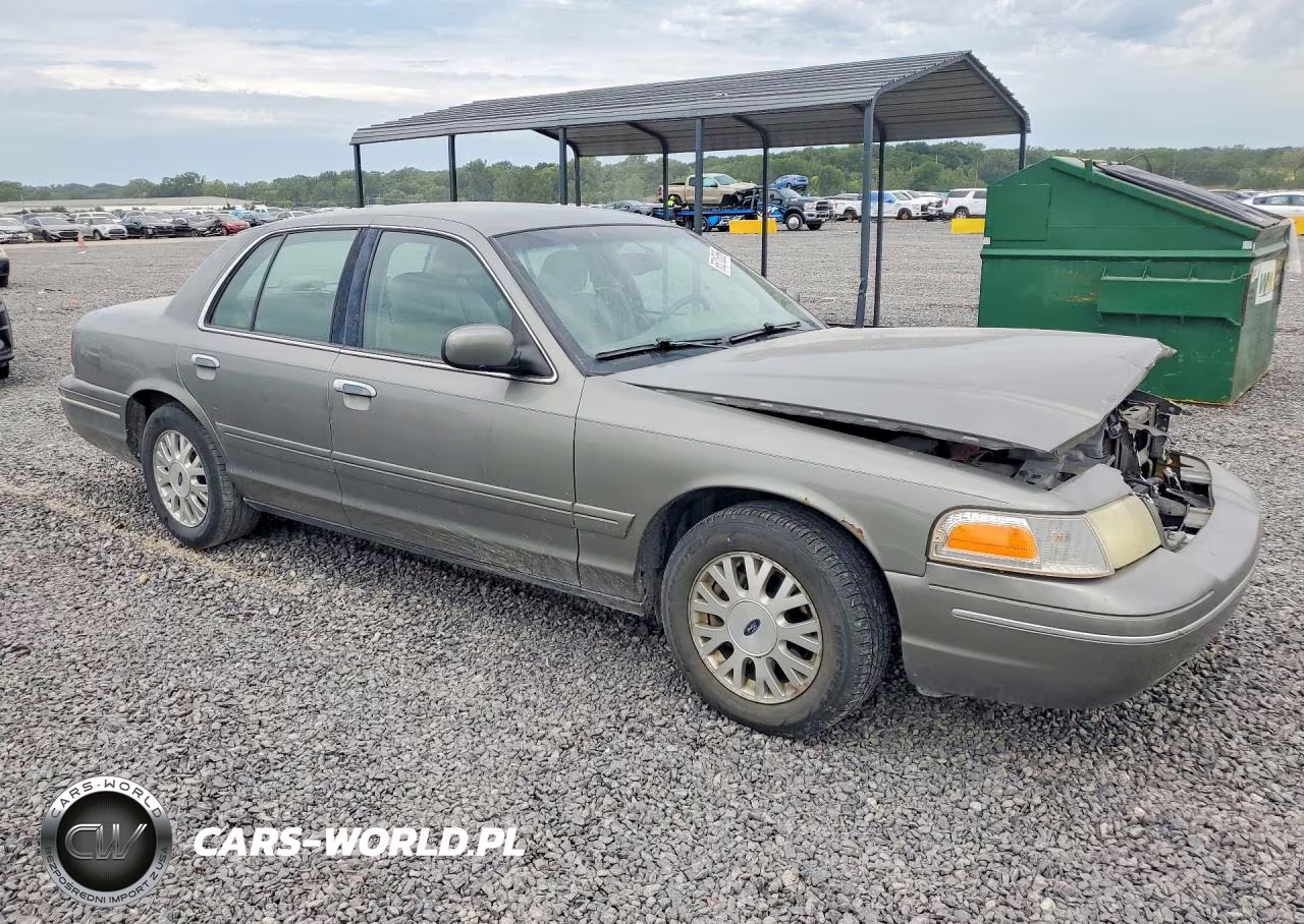 2003 Ford Crown Victoria Lx VIN:2FAFP74W43X130761 - 4