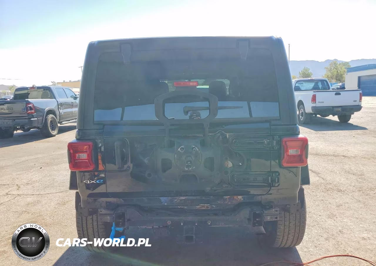 2023 Jeep Wrangler Sahara 4Xe VIN:1C4JJXP60PW528973 - 6