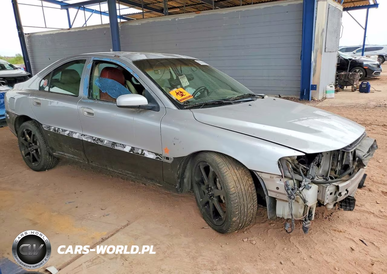 2004 Volvo S60 R VIN:YV1RH52Y742350357 - 4