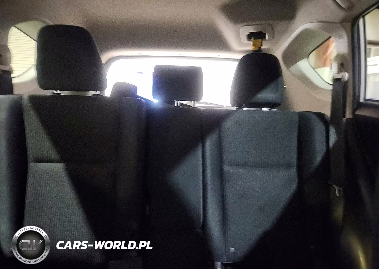 2018 Toyota Rav4 Le VIN:JTMBFREV2JJ247709 - 10