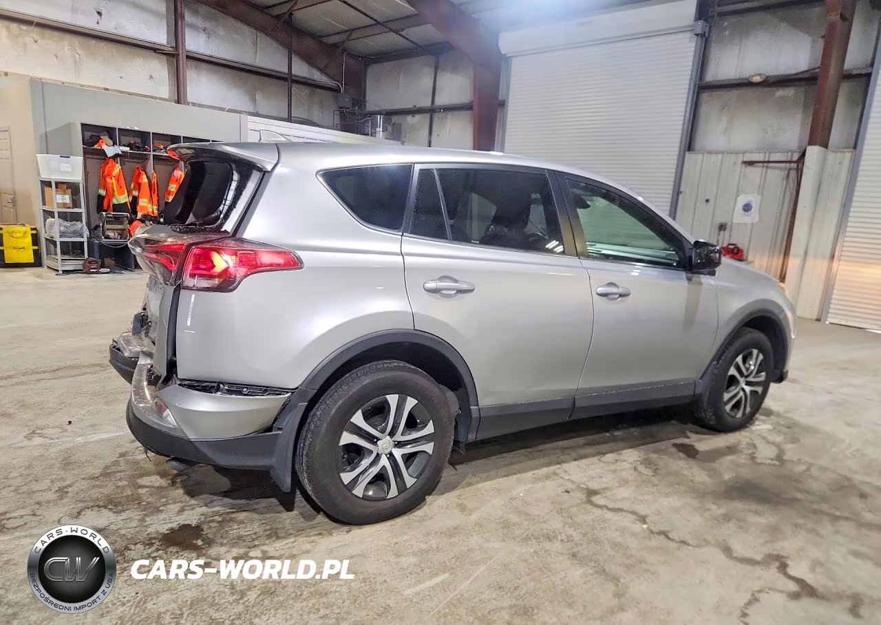 2018 Toyota Rav4 Le VIN:JTMBFREV2JJ247709 - 3