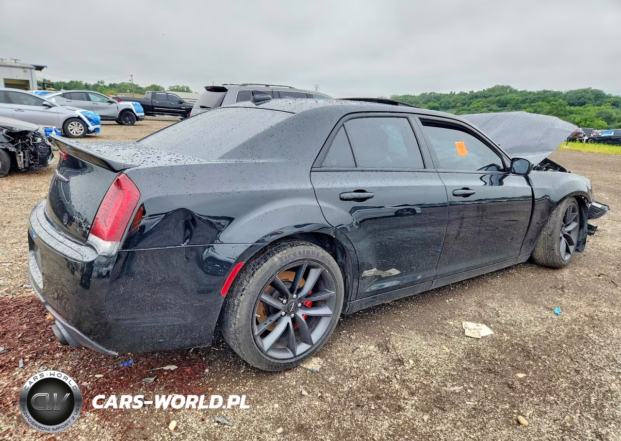 2023 Chrysler 300C VIN:2C3CCAPJ8PH506971 - 3