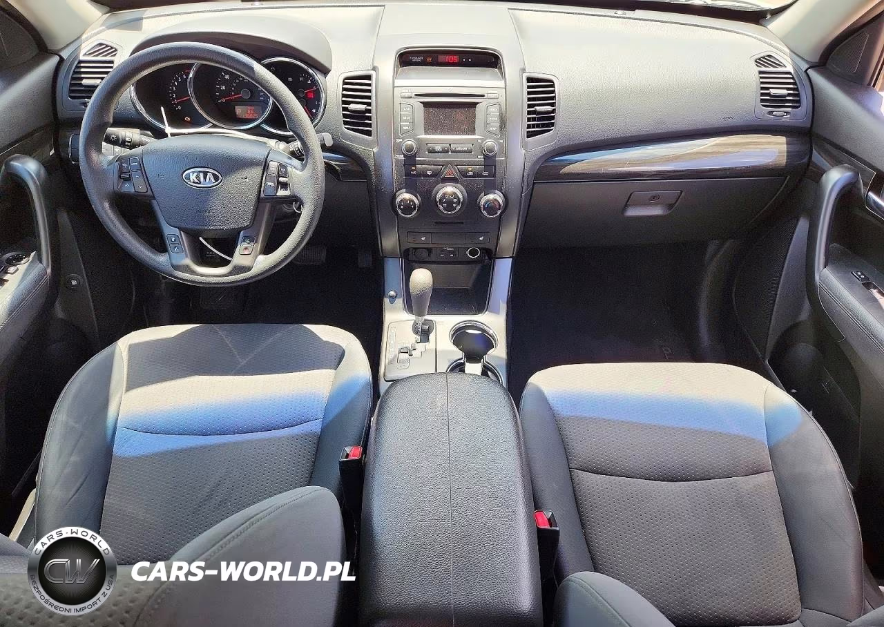2013 Kia Sorento Lx VIN:5XYKT3A6XDG381828 - 8