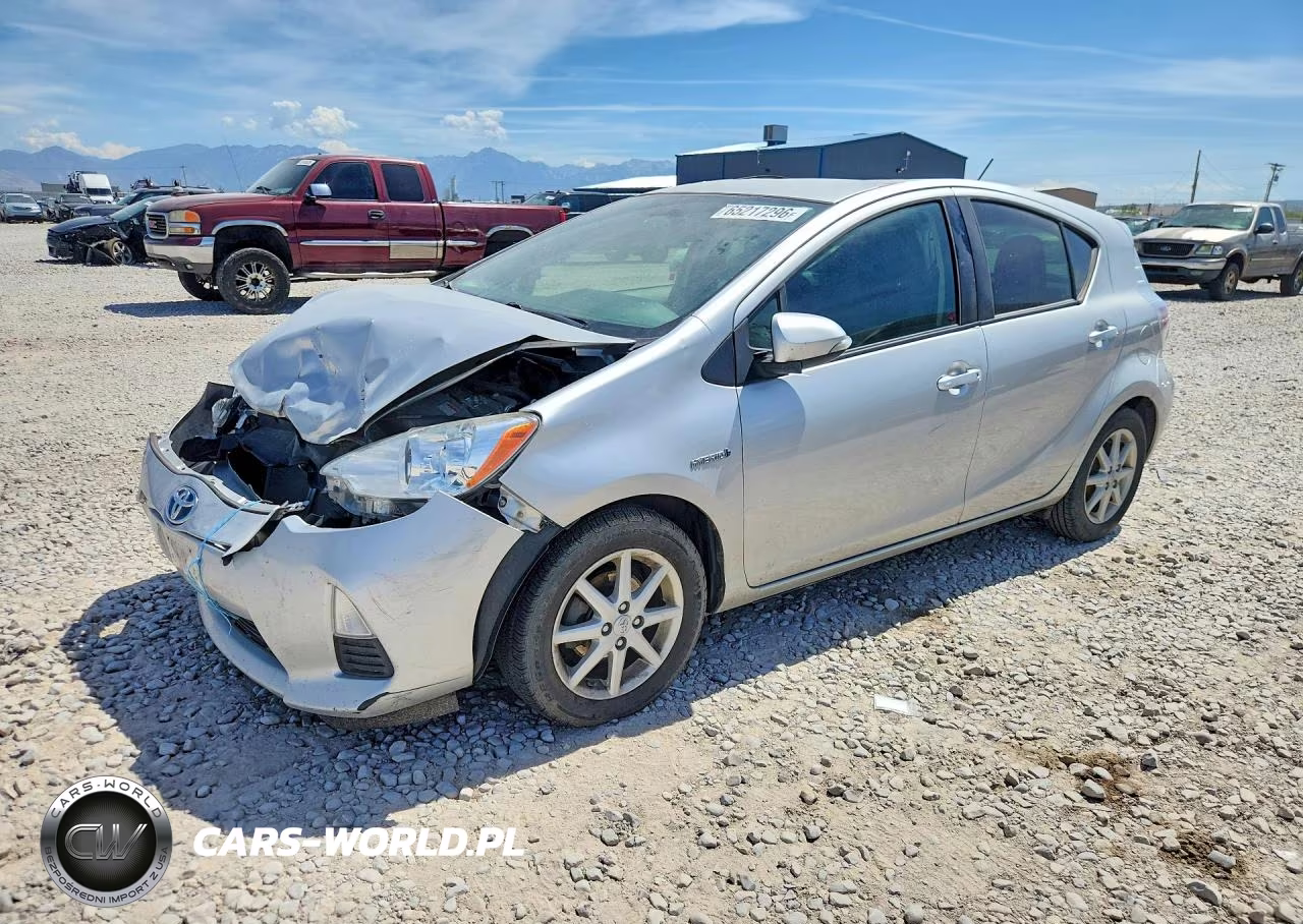2014 Toyota Prius C Three