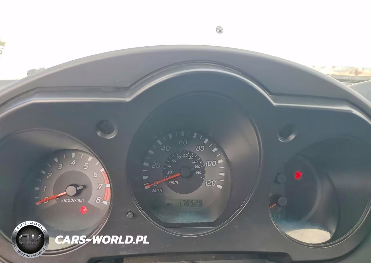 2002 Nissan Xterra Xe-V6 VIN:5N1ED28Y82C512568 - 9