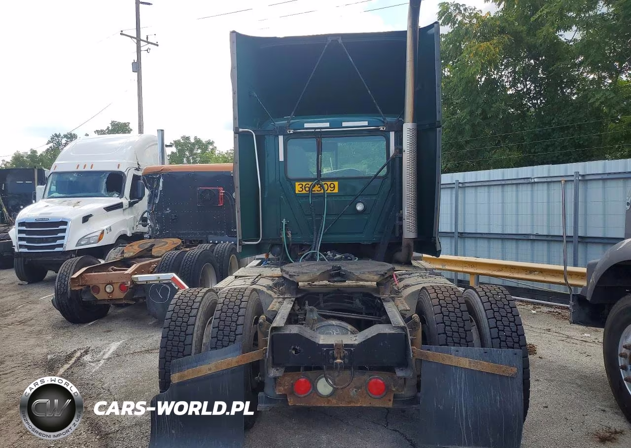 2017 Mack Cxu612 Semi Truck VIN:1M1AW01X3HM009617 - 6