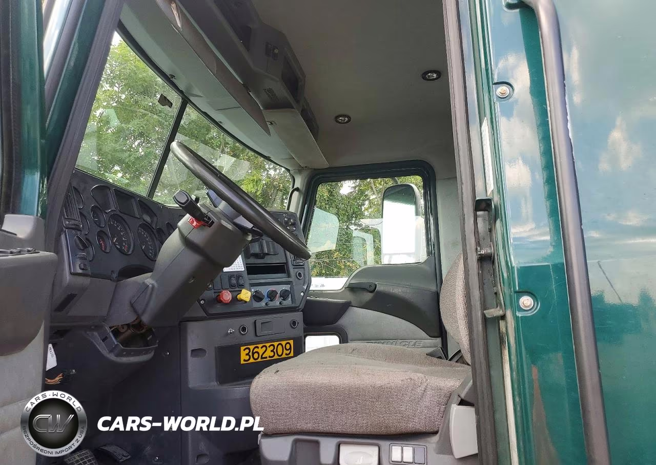 2017 Mack Cxu612 Semi Truck VIN:1M1AW01X3HM009617 - 7