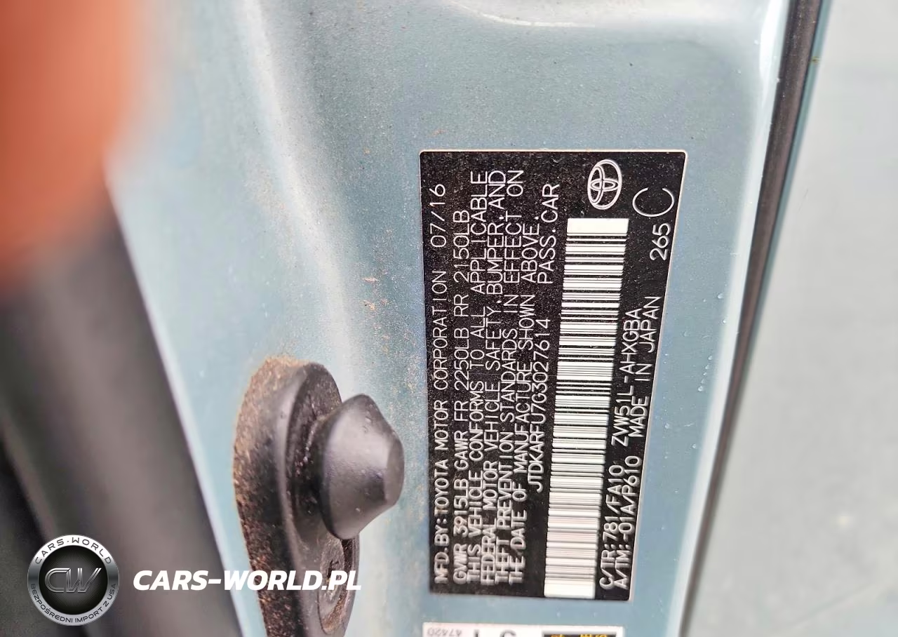 2016 Toyota Prius Three VIN:JTDKARFU7G3027614 - 12