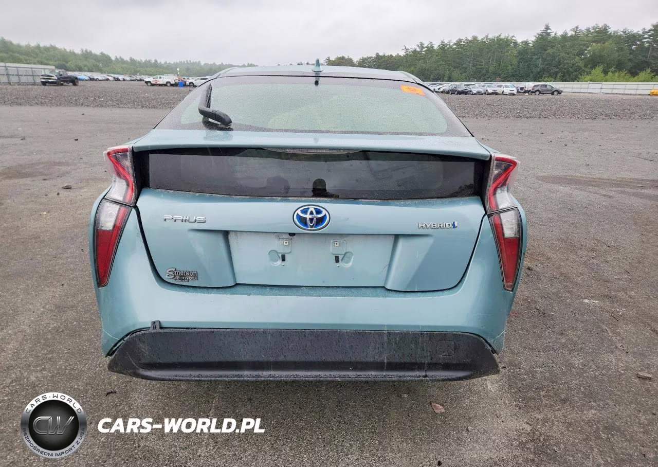 2016 Toyota Prius Three VIN:JTDKARFU7G3027614 - 6