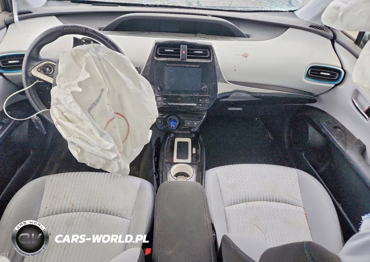 2016 Toyota Prius Three VIN:JTDKARFU7G3027614 - 8
