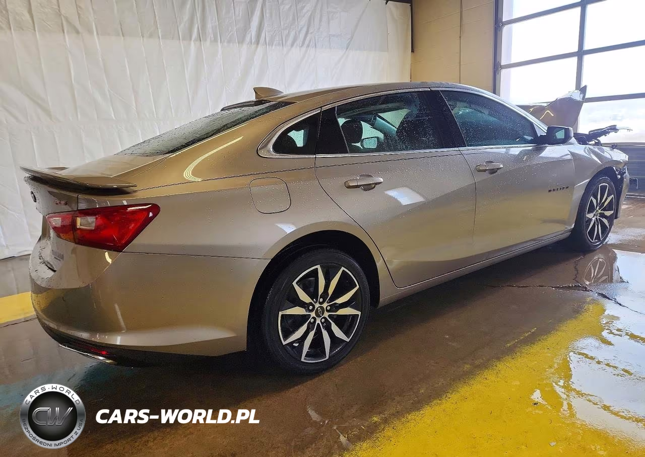 2024 Chevrolet Malibu Rs VIN:1G1ZG5ST9RF181402 - 3