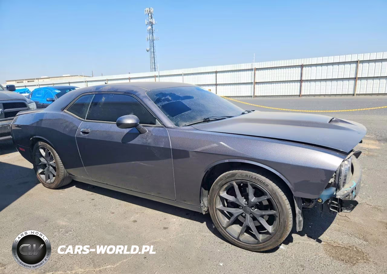 2019 Dodge Challenger Gt VIN:2C3CDZJG1KH747420 - 4