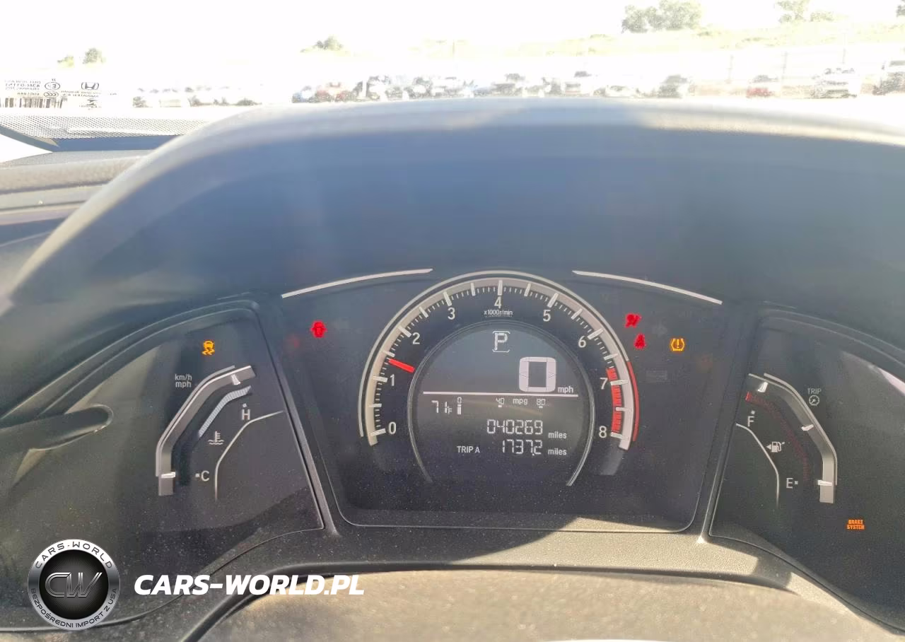 2018 Honda Civic Lx VIN:19XFC2F54JE028165 - 9