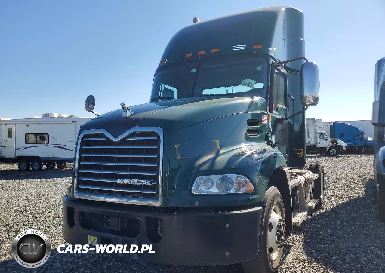 2018 Mack Cxu612 Semi Truck – zdjęcie 1 z 13