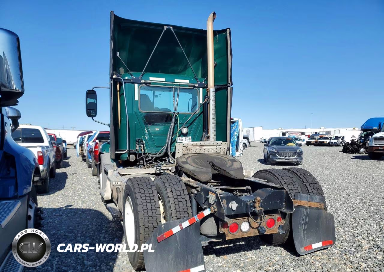 2018 Mack Cxu612 Semi Truck VIN:1M1AW01X2JM010621 - 2