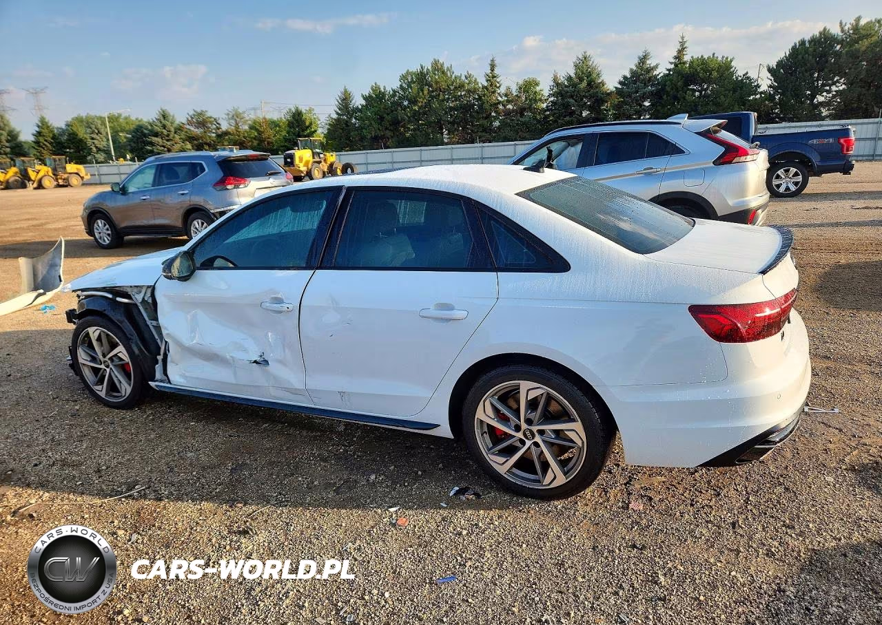 2024 Audi A4 Premium Plus 45 VIN:WAUEAAF44RN009798 - 2