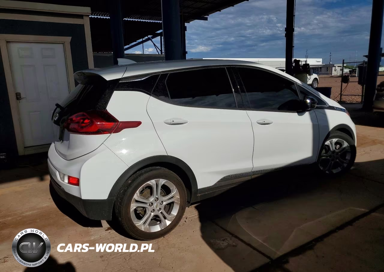 2019 Chevrolet Bolt Ev Lt VIN:1G1FY6S02K4124018 - 3