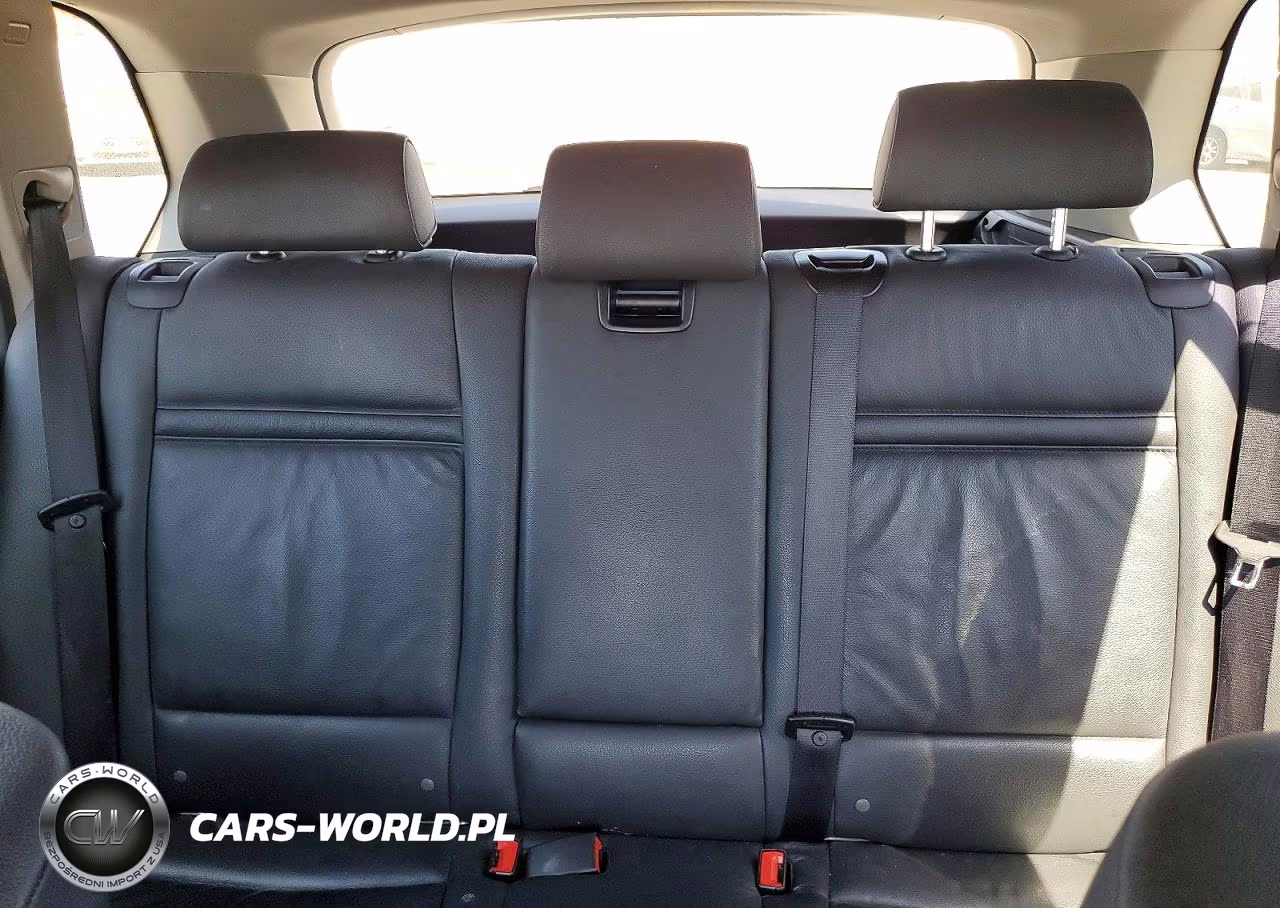 2012 BMW X5 xDrive35D VIN:5UXZW0C50CL668184 - 10