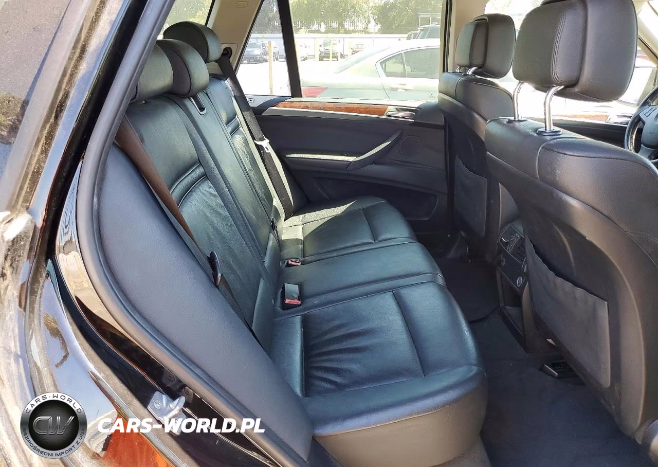 2012 BMW X5 xDrive35D VIN:5UXZW0C50CL668184 - 11