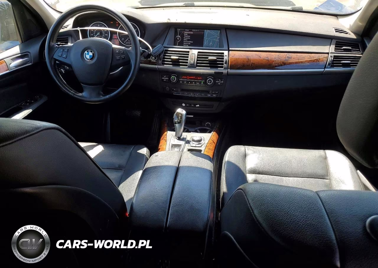 2012 BMW X5 xDrive35D VIN:5UXZW0C50CL668184 - 8