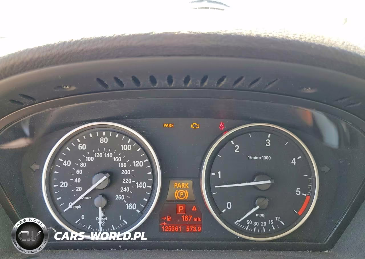 2012 BMW X5 xDrive35D VIN:5UXZW0C50CL668184 - 9