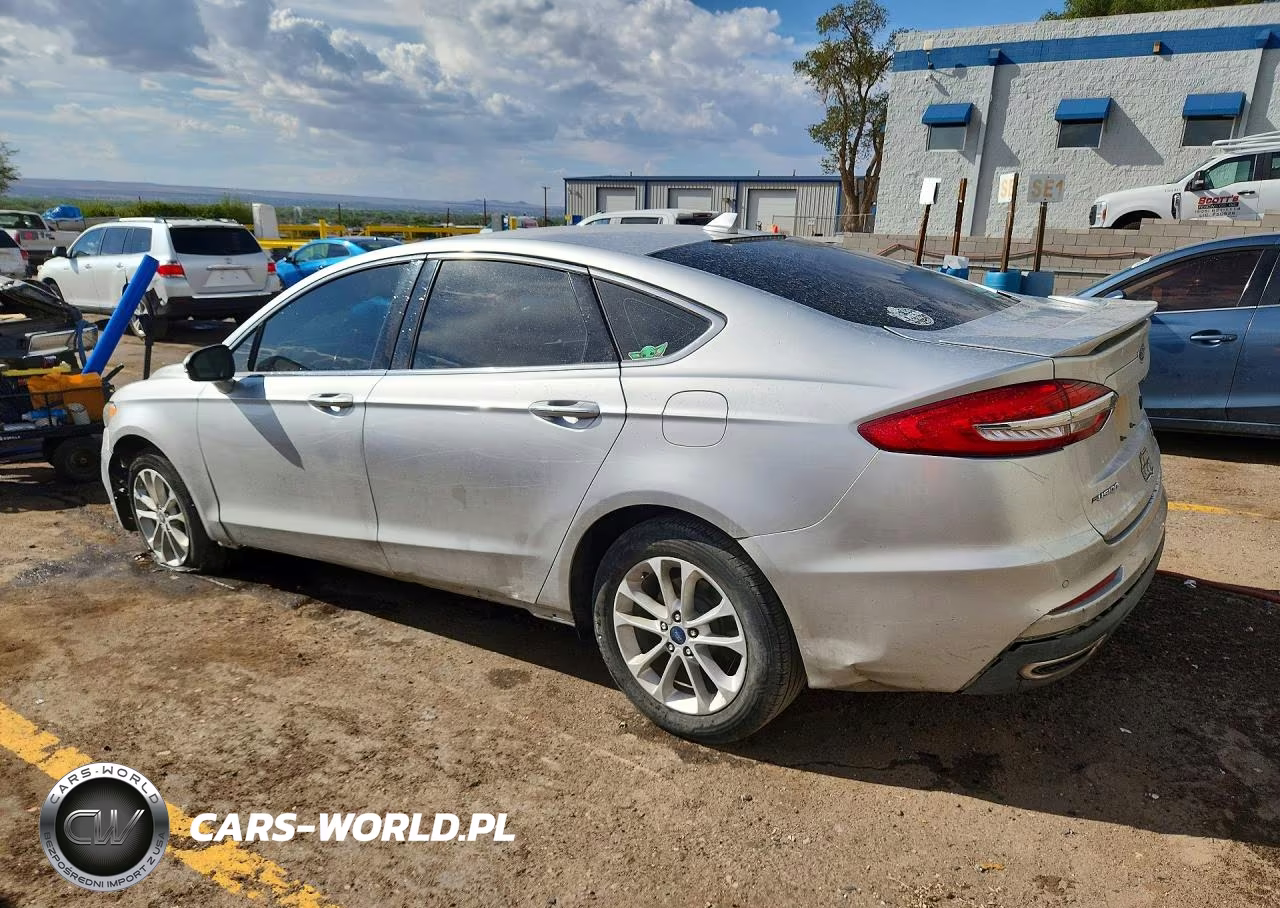 2019 Ford Fusion Titanium VIN:3FA6P0D97KR256854 - 2