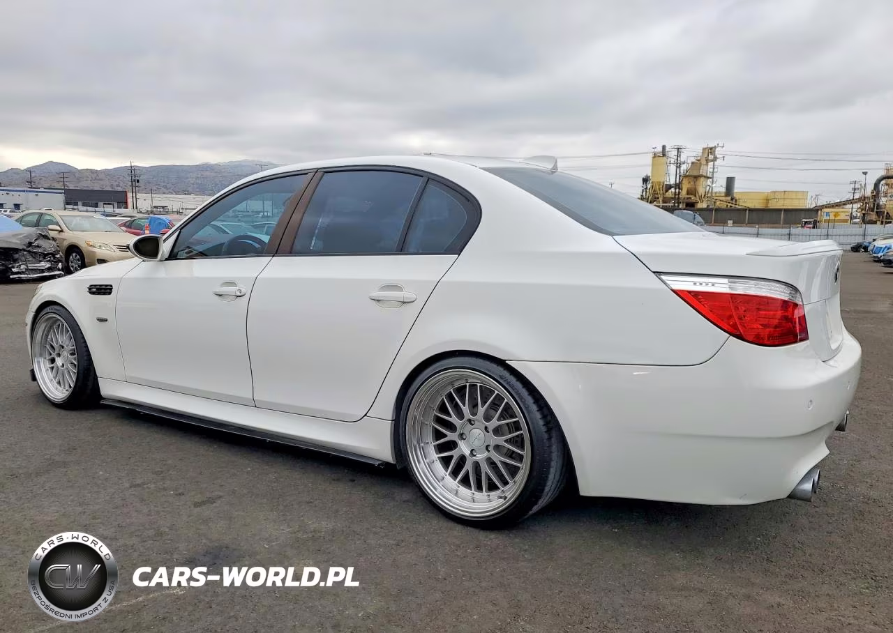 2008 BMW M5 VIN:WBSNB935X8CX10067 - 2