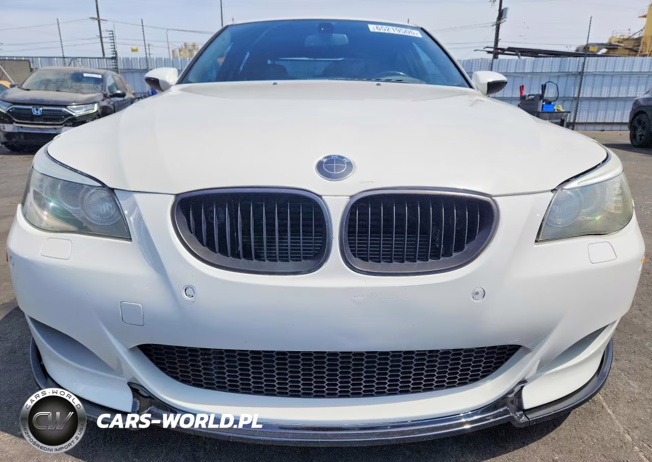 2008 BMW M5 VIN:WBSNB935X8CX10067 - 5
