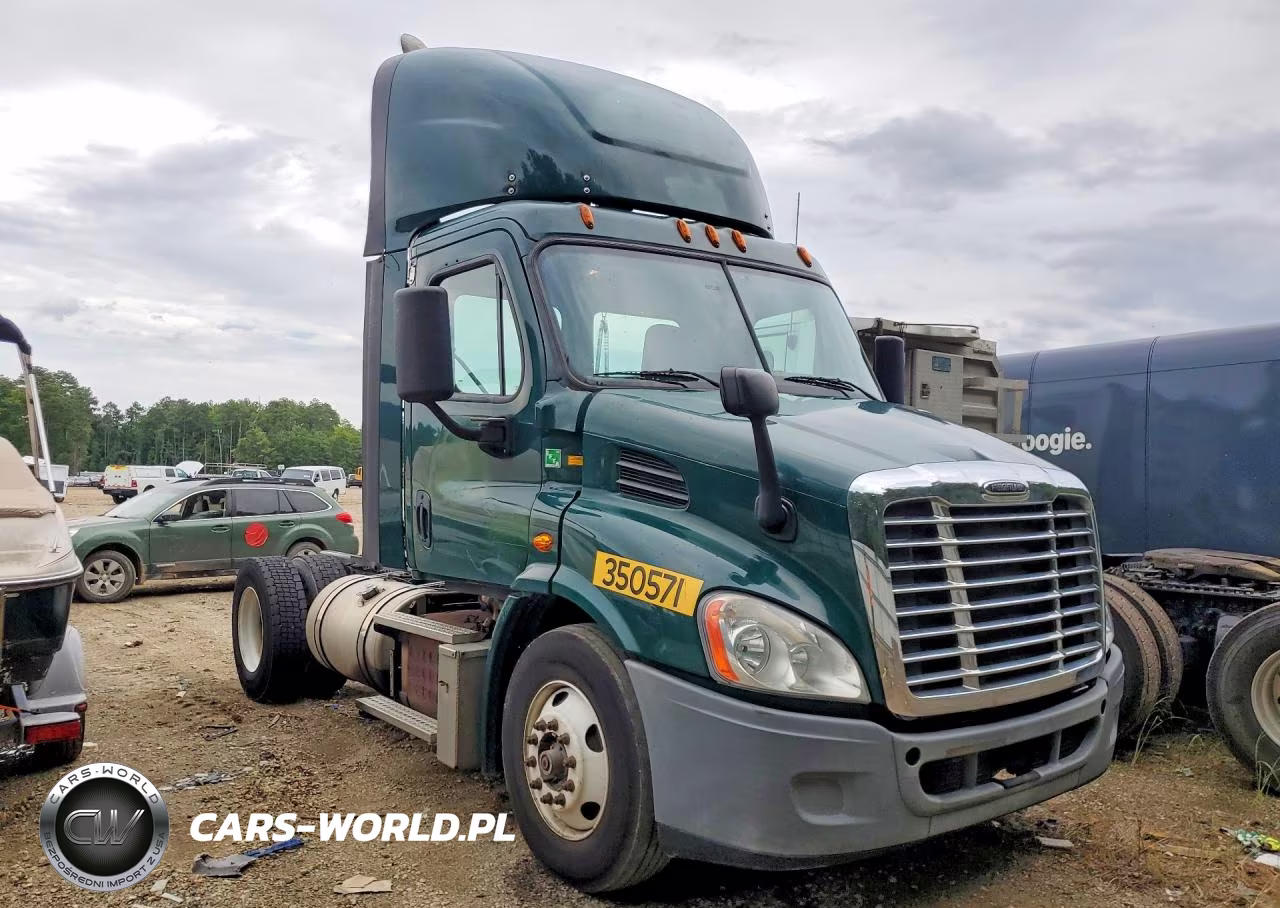 2016 Freightliner Cascadia 113 Semi Truck VIN:3AKBGADV6GDHE0175 - 4