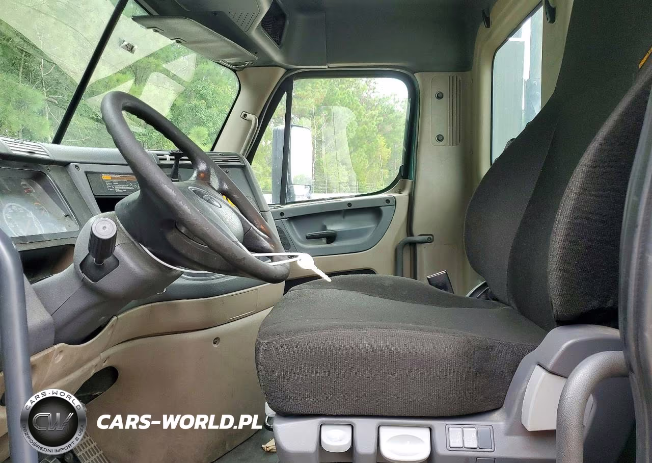 2016 Freightliner Cascadia 113 Semi Truck VIN:3AKBGADV6GDHE0175 - 7